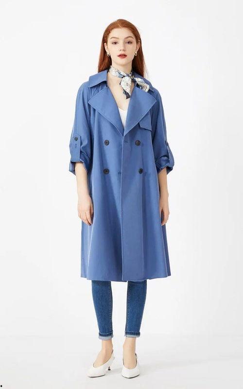 蓝风衣,时尚与个性的完美融合